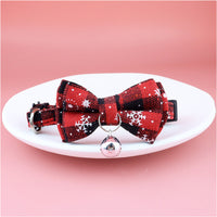 HKM-750547 Christmas Cat Bow Detachable Tartan Collar - Handmade Soft and Flexible Design for All Seasons