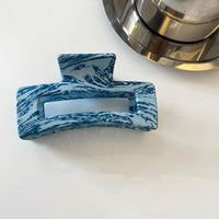 HKM-623123 Geometric Acrylic Hairpin with Retro Texture and Colorful Design for Stylish Ponytails