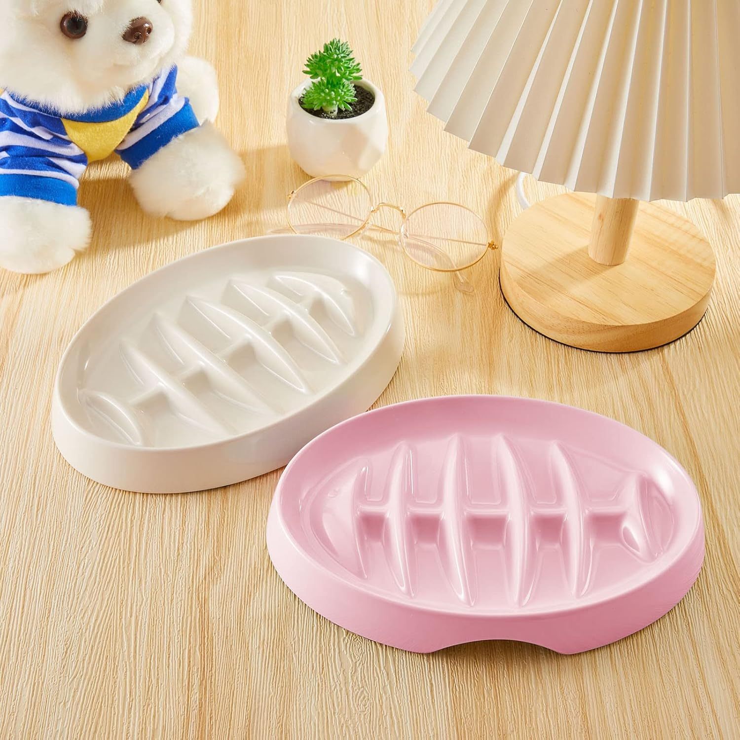 HKM-177299 Fishbone Interactive Slow Feeder Bowl for Cats and Dogs - Anti-Gulping Melamine Dish for Healthy Eating