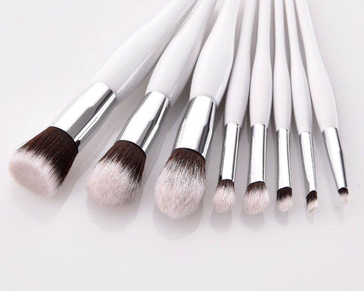 HKM-509651 8-Piece Makeup Cover Brush Set with Wooden Handle and Nylon Bristles
