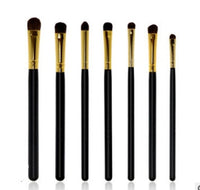 HKM-492691 Set of 7 Wooden Handle Eye Shadow Brushes with Horse Hair Bristles