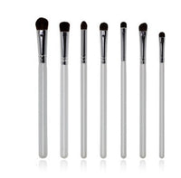 HKM-492691 Set of 7 Wooden Handle Eye Shadow Brushes with Horse Hair Bristles