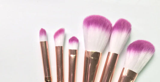 HKM-053203 6-Piece Fish Scale Honeycomb Makeup Brush Set with Nylon Bristles and Portable Plastic Handles
