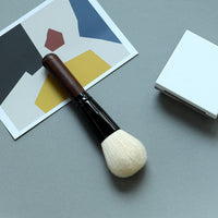 HKM-478035 Portable BB Makeup Brush for Flawless Application