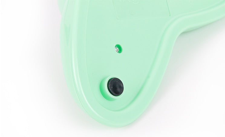 HKM-796627 Flashing Auto-Rotating Butterfly Interactive Cat Toy for Engaging Playtime