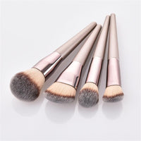 HKM-427155 Champagne Gold Foundation Brush with Wooden Handle for Flawless Makeup Application