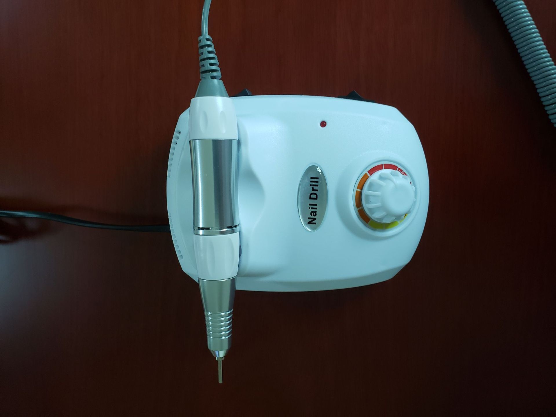 HKM-795923 Premium Nail Polishing Machine for Professional Nail Care and Finishing