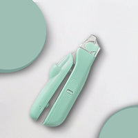 HKM-774931 Stainless Steel Cat and Dog Nail Clippers with LED Light - Ergonomic ABS Handle, Battery Operated