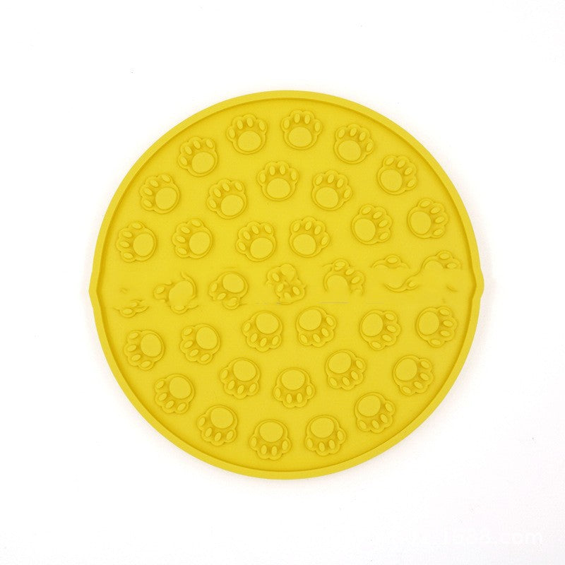 HKM-930963 Silicone Pet Licking Mat for Shower – 15cm Round Footprint, 1cm Thick