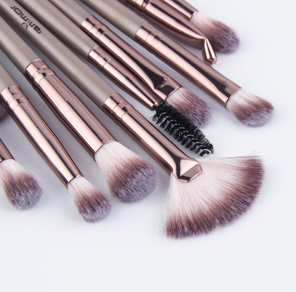 HKM-265619 12-Piece Portable Makeup Brush Set for Beginners – Eye Shadow, Nose Shadow, Highlighter, and Eyebrow Brushes in Khaki and Black