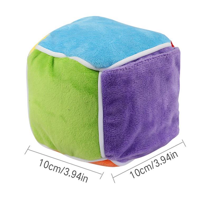 HKM-437331 Pet-Friendly Sniffing Mat with Puzzle Cube Design for Engaging Play and Treat Challenges
