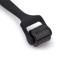 HKM-689491 Matte 540 Microneedle Roller with Rubber Oil Handle for Precision Skin Treatment
