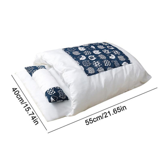 HKM-941523 Cozy Removable Winter Cat Bed with Pillow - Soft Sleeping Bag for Cats and Small Dogs