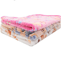 HKM-141907 Cozy Coral Fleece Dog Blanket - Soft and Warm for Autumn & Winter