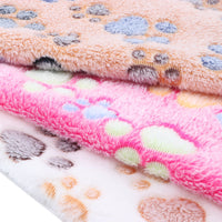 HKM-141907 Cozy Coral Fleece Dog Blanket - Soft and Warm for Autumn & Winter