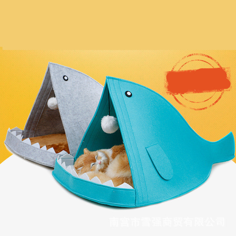 HKM-937555 Felt Shark-Shaped Cat Litter Nest in Blue and Gray for Pets Up to 8 Pounds