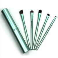 HKM-837523 Soft Synthetic Fiber Makeup Brush - Stylish Design for Professional and Family Use, Travel-Friendly, Multiple Colors Available