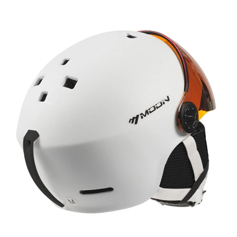 KTX-084947 Ski Safety Helmet with Impact Resistance and Ventilation Design