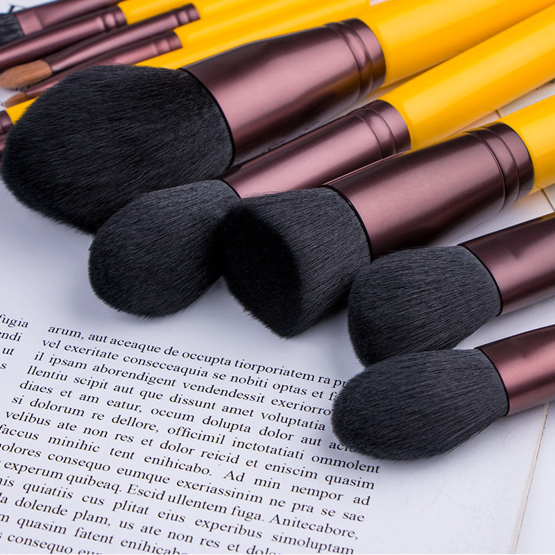 HKM-692755 11-Piece Yellow Duck Makeup Brush Set with Wooden Handles and Soft Bristles