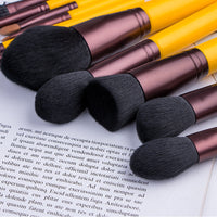 HKM-692755 11-Piece Yellow Duck Makeup Brush Set with Wooden Handles and Soft Bristles