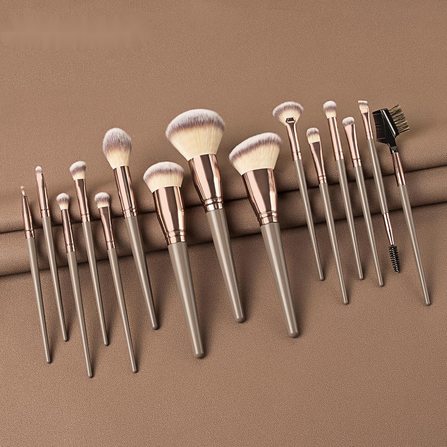 HKM-280275 15-Piece Makeup Brush Set with Eye Shadow Brushes in Brown and Black Handles