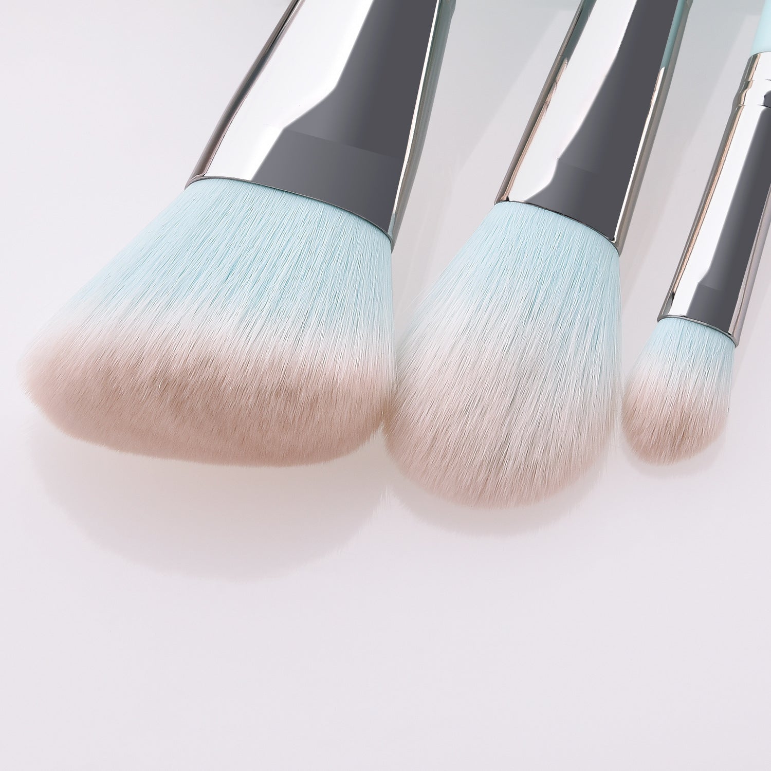 HKM-967251 Light Blue Nylon Bristle Makeup Brush Set with Wooden Handles - 12 Pieces