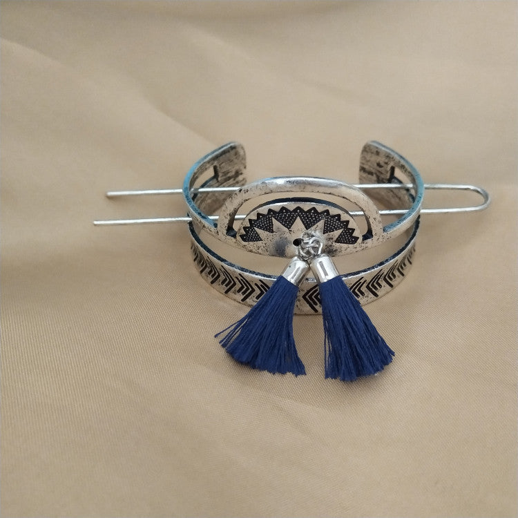 HKM-176723 Wooden Hairpin with Alloy Pendant and Colorful Feathers - Stylish Hair Accessory