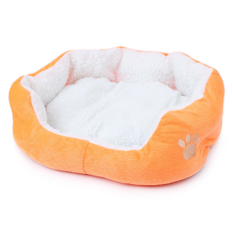 HKM-347731 Small Pet Bed in Soft Fleece Material for Puppies and Kittens - 50x40 cm