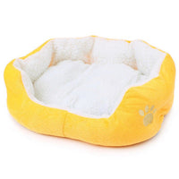 HKM-347731 Small Pet Bed in Soft Fleece Material for Puppies and Kittens - 50x40 cm