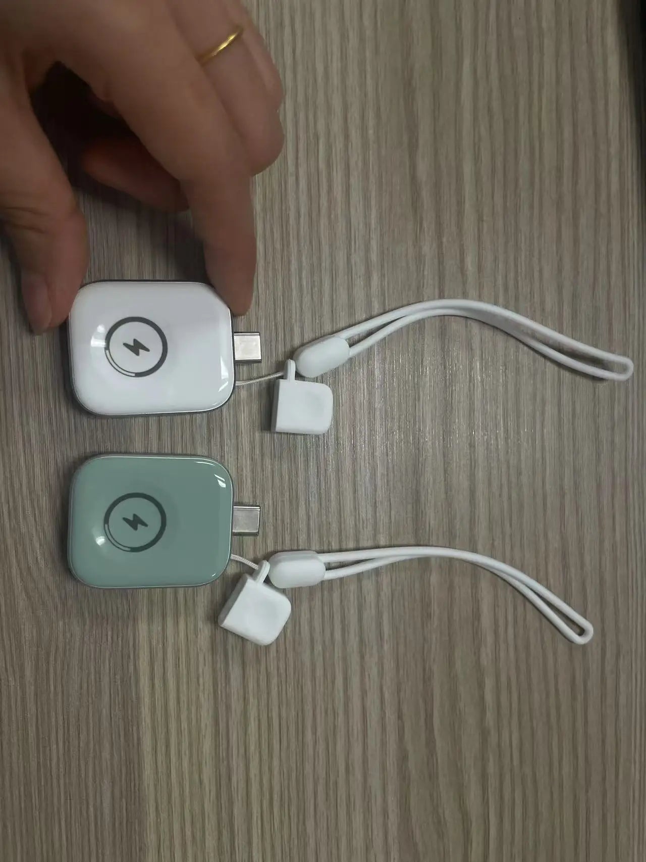 KTX-917203 Magnetic Wireless Charger for Compatible Apple Watch Models - 5W Fast Charging