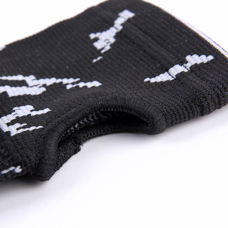 HKM-607635 Black Knitted Compression Palm for Sports and Activities, Made of 70% Nylon and 30% Spandex, One Size Fits Most