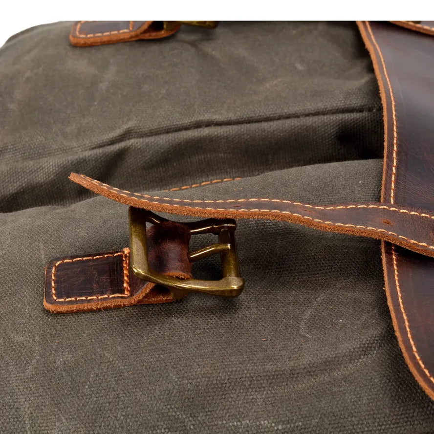 HKM-857939 Large Capacity Retro Canvas Crossbody Shoulder Bag with Crazy Horse Skin for 15.6-inch Laptop