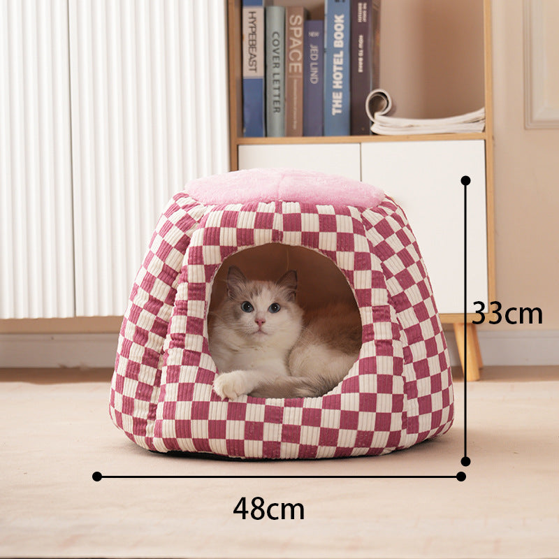 HKM-678867 Cozy Winter Cat House - Closed Kennel for Small Dogs & Cats Under 7 kg