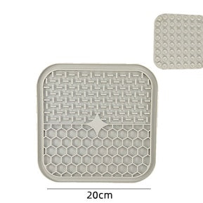 HKM-084499 Silicone Pet Licking Pad for Slow Feeding and Interactive Play, 15x15cm & 20x20cm Sizes
