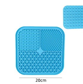 HKM-084499 Silicone Pet Licking Pad for Slow Feeding and Interactive Play, 15x15cm & 20x20cm Sizes