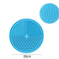 HKM-084499 Silicone Pet Licking Pad for Slow Feeding and Interactive Play, 15x15cm & 20x20cm Sizes