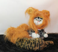 HKM-108691 Pet Lion Mane Costume Hat for Small Dogs and Cats - Fun Halloween and Festival Accessory