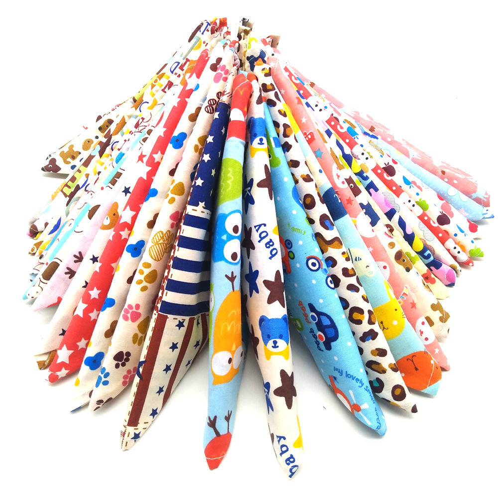 HKM-783827 Pet Triangle Suit Drool Towel for Dogs - Casual Cloth Design, Available in Sizes S and M
