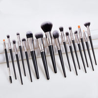HKM-213587 16-Piece Professional Makeup Brush Set with Plastic Handles for Flawless Application