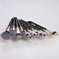 HKM-213587 16-Piece Professional Makeup Brush Set with Plastic Handles for Flawless Application