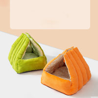 HKM-547795 Cozy Rabbit Triangle Nest for Cats and Dogs - Thickened, Semi-Enclosed, Double-Sided for All Seasons