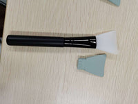 HKM-493523 Silicone Makeup Brush Tool with Long Wooden Handle - 14cm Adjusting Film Stick
