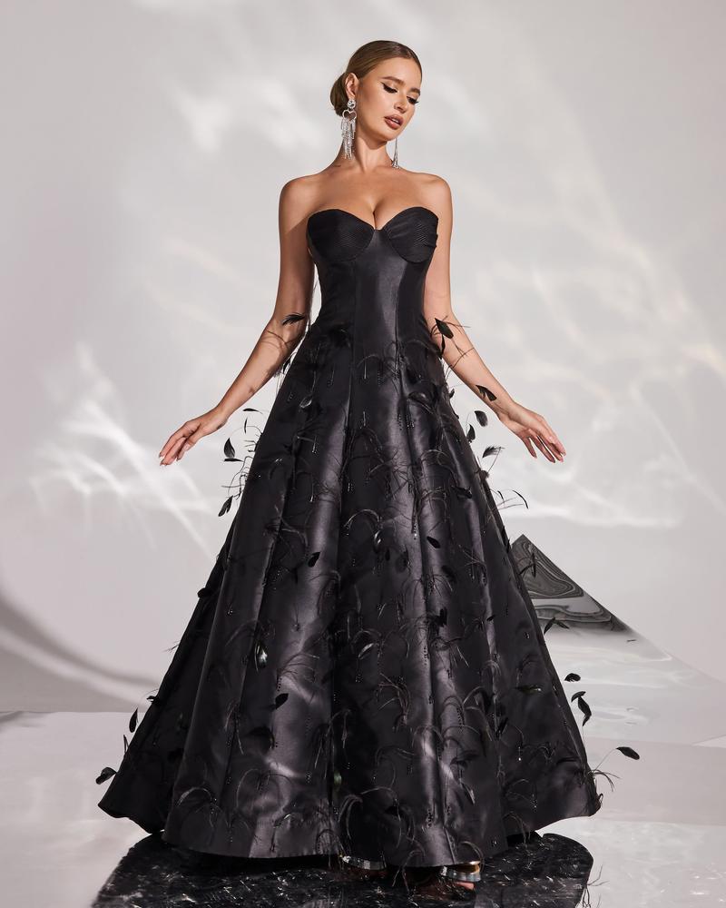 HKM-632147 Elegant Black Evening Gown for Women - Perfect for Formal Occasions and Special Events