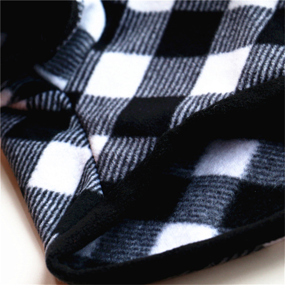 HKM-751379 Cozy Black and White Polar Fleece Jacket for Pets - Casual Fall/Winter Style