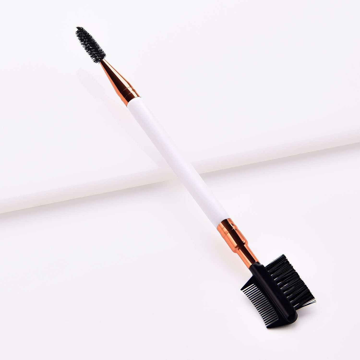 HKM-067859 Double-Ended Eyebrow and Eyelash Brush with Wooden Handle