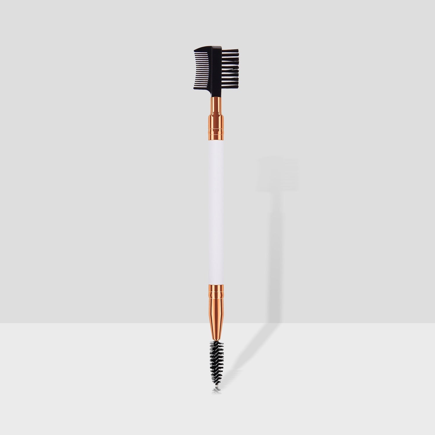 HKM-067859 Double-Ended Eyebrow and Eyelash Brush with Wooden Handle