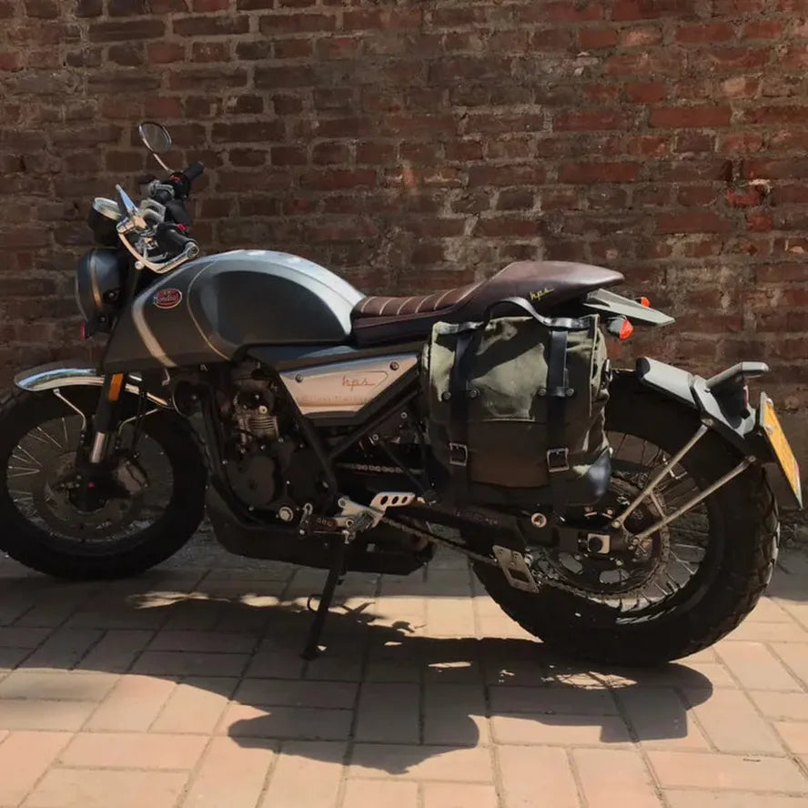 KTX-958995 Retro Waterproof Canvas and Cowhide Splicing Motorcycle Backpack