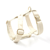 HKM-662931 Pet Outing Chest Strap in Pink Velvet, Black Velvet, Cream Velvet, and Gem Green Velvet - Available in Sizes XS, S, M, and L