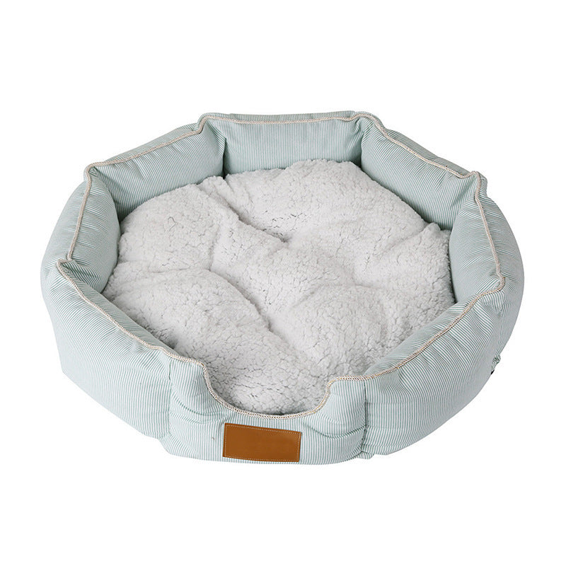HKM-163475 Cozy Cotton Nest Mat for Cats and Dogs - Warm Winter Pet Bedding