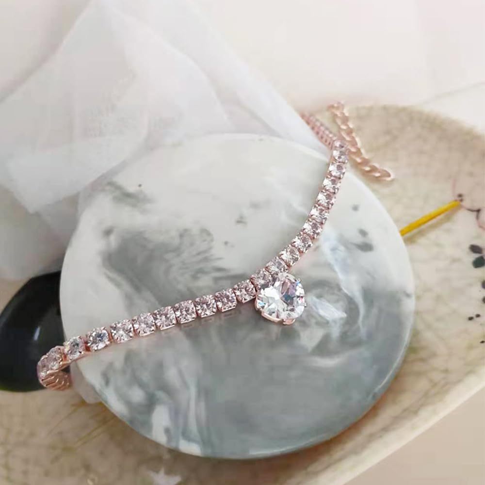 HKM-241235 Bling Rhinestone Heart-Shaped Pet Necklace for Dogs and Cats ¨C Stylish Collar Accessory
